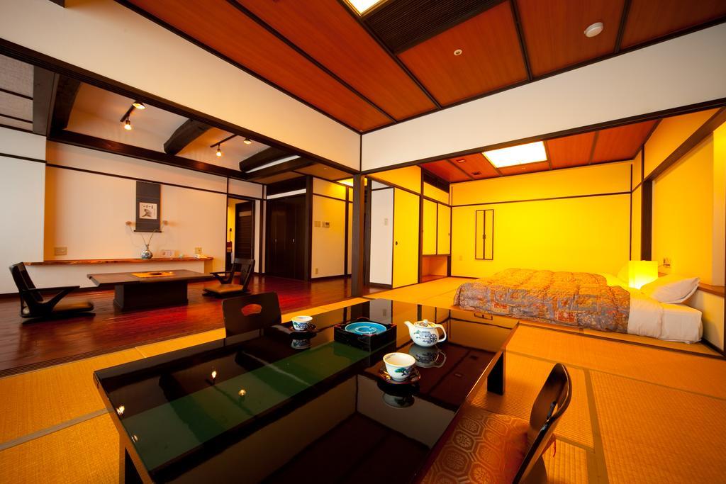 Hotel Sansuikan Beppu Zimmer foto